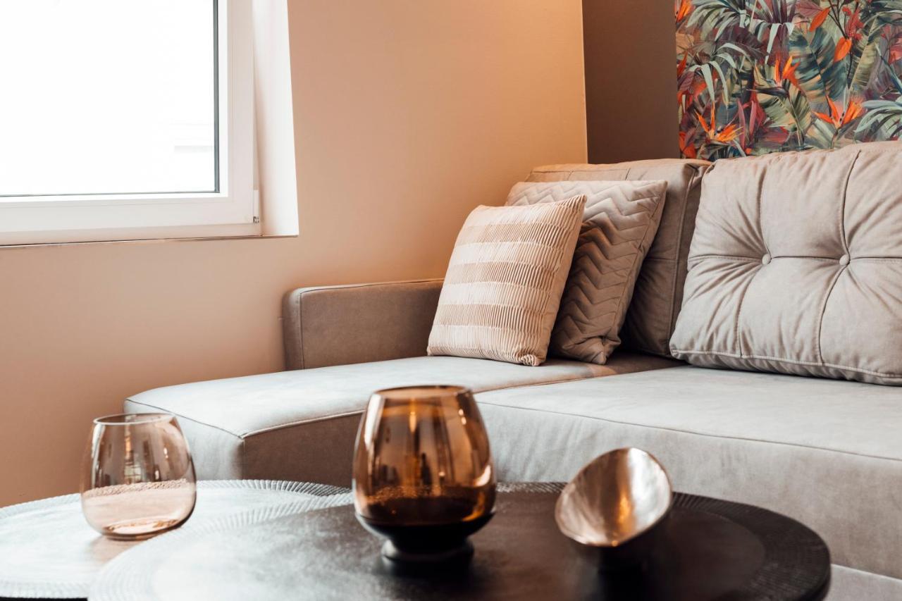 Stay At Smilla - Boutique Apartments Mit Kueche - Parken - Klima - Netflix - Waschmaschine Wiesbaden Eksteriør bilde