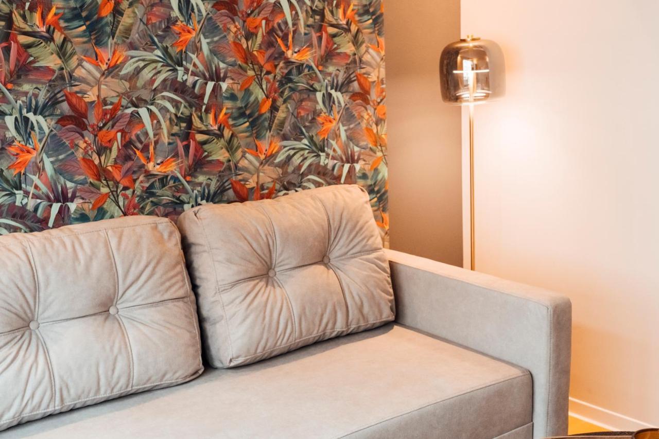 Stay At Smilla - Boutique Apartments Mit Kueche - Parken - Klima - Netflix - Waschmaschine Wiesbaden Eksteriør bilde