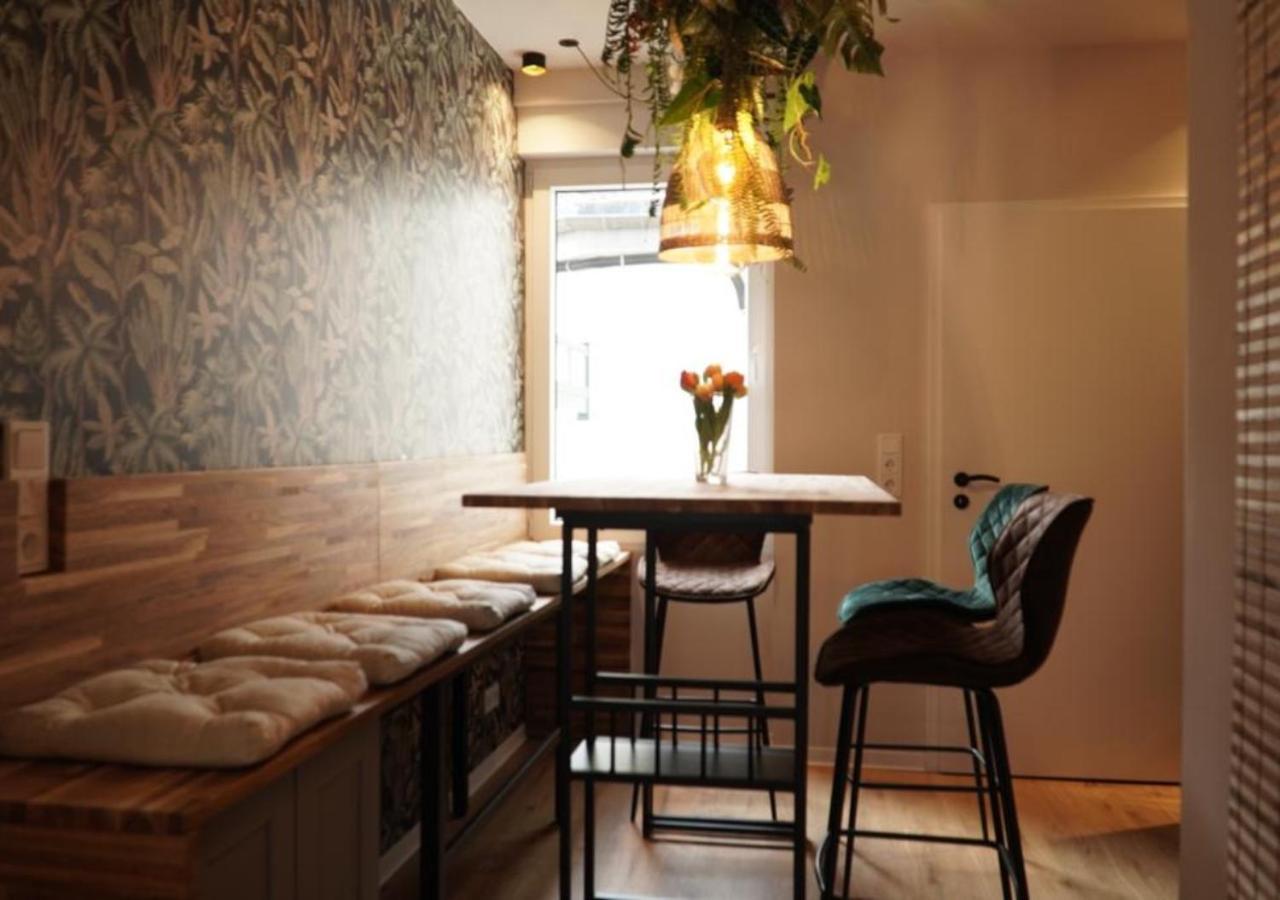 Stay At Smilla - Boutique Apartments Mit Kueche - Parken - Klima - Netflix - Waschmaschine Wiesbaden Eksteriør bilde