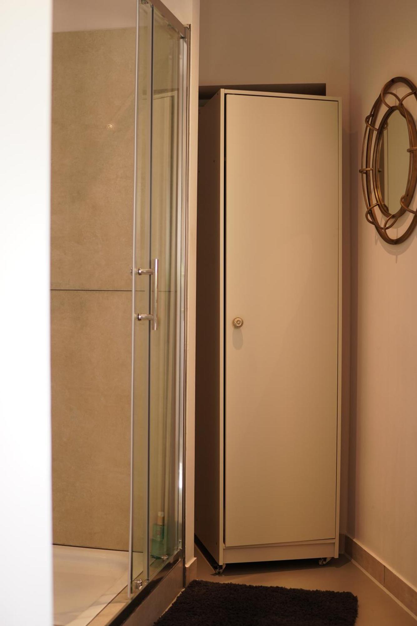 Stay At Smilla - Boutique Apartments Mit Kueche - Parken - Klima - Netflix - Waschmaschine Wiesbaden Rom bilde